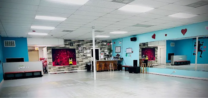 Lily's fit club Picture 2