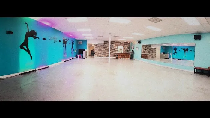 Lily's fit club Picture 5