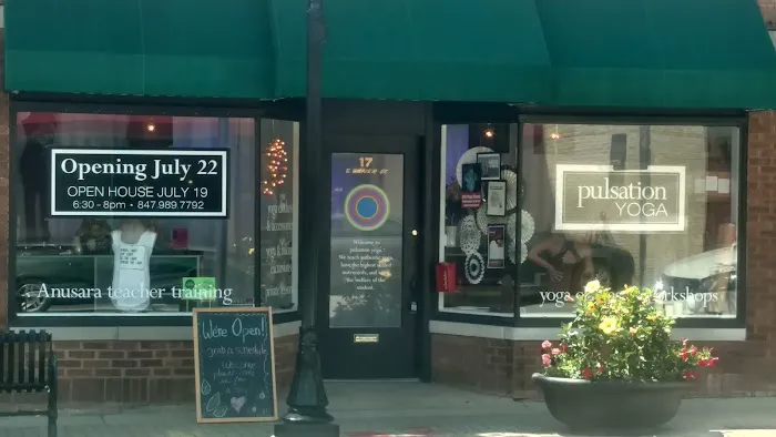 Pulsation Yoga Picture 2