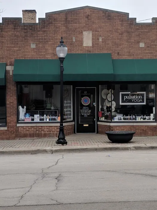 Pulsation Yoga Picture 6