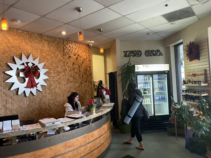 Tribalance Yoga Picture 5