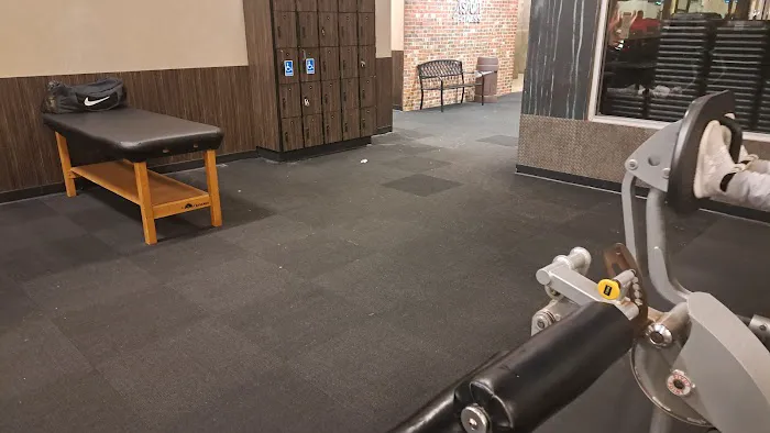 LA Fitness Picture 5