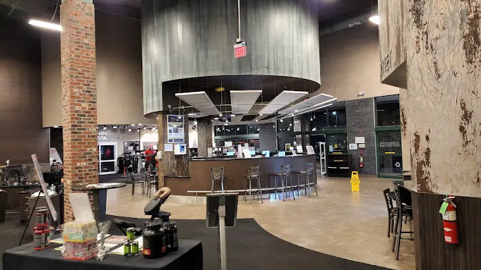 LA Fitness Picture 10