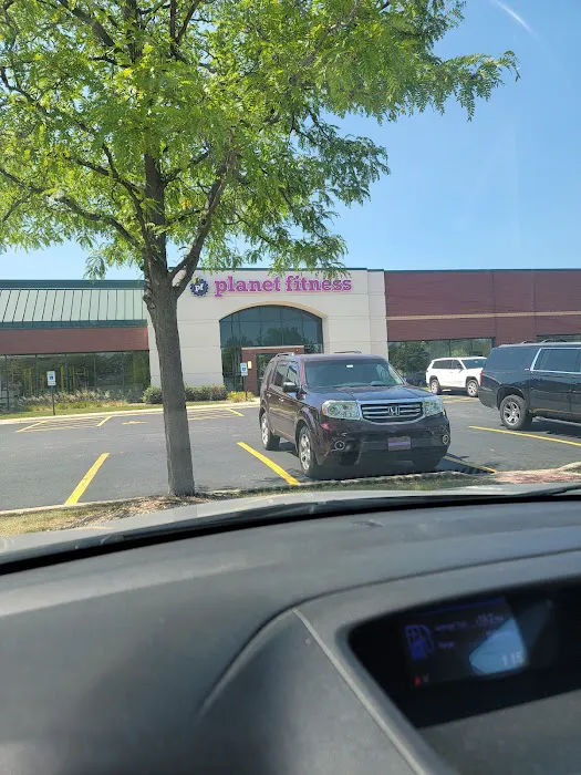 Planet Fitness Picture 6