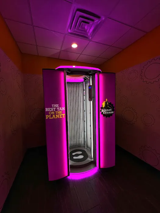Planet Fitness Picture 2