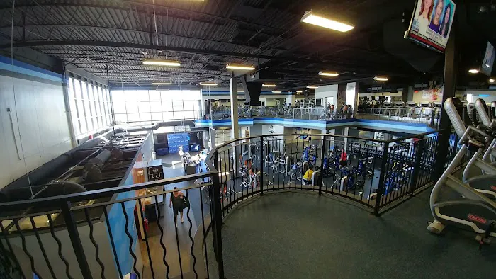 Crunch Fitness - Schaumburg Picture 6