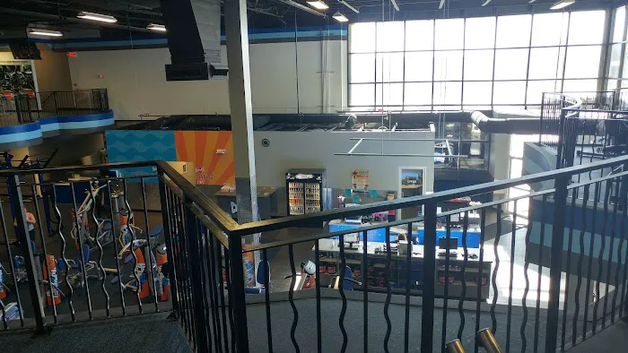 Crunch Fitness - Schaumburg Picture 7