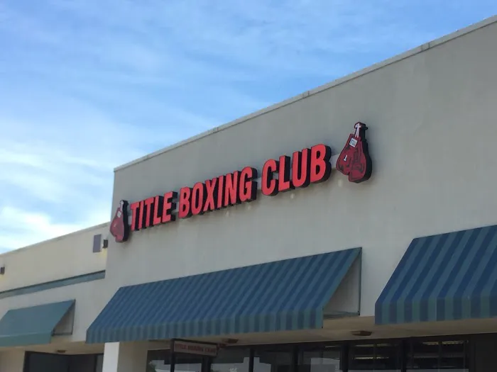 TITLE Boxing Club Schaumburg Picture 9