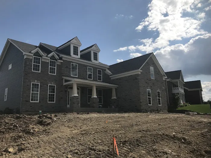 Tanglewood Hills Bath & Raquet Picture 5