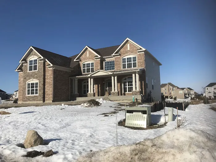 Tanglewood Hills Bath & Raquet Picture 6