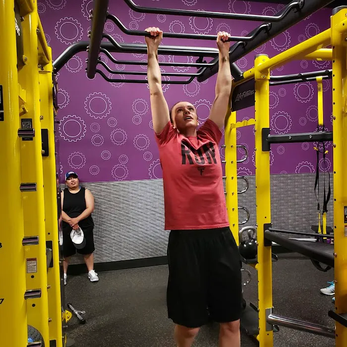 Planet Fitness Picture 9