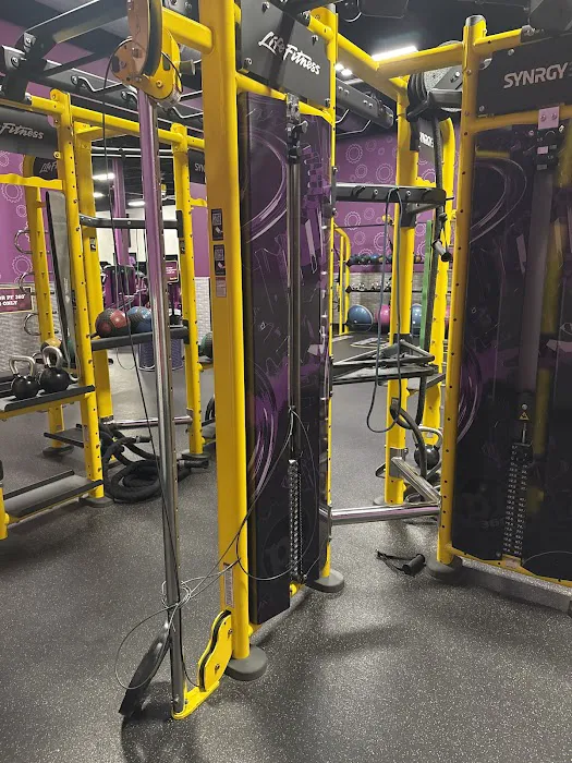 Planet Fitness Picture 8