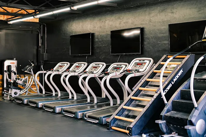 KT3 Fitness Picture 2