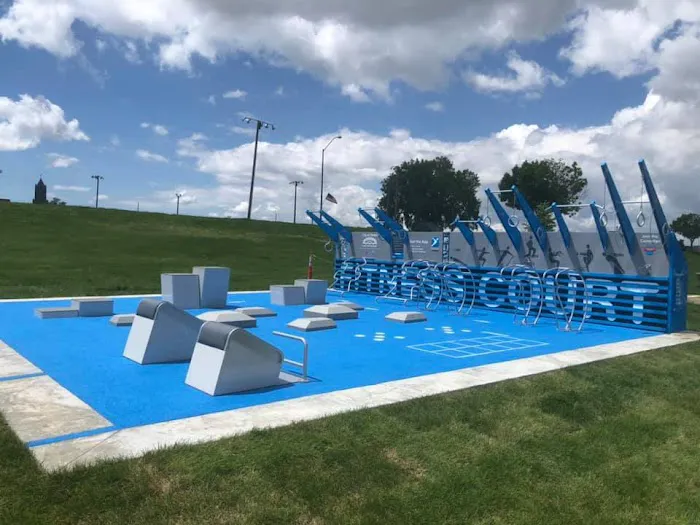 Fitness Court at Riverview Park Picture 1