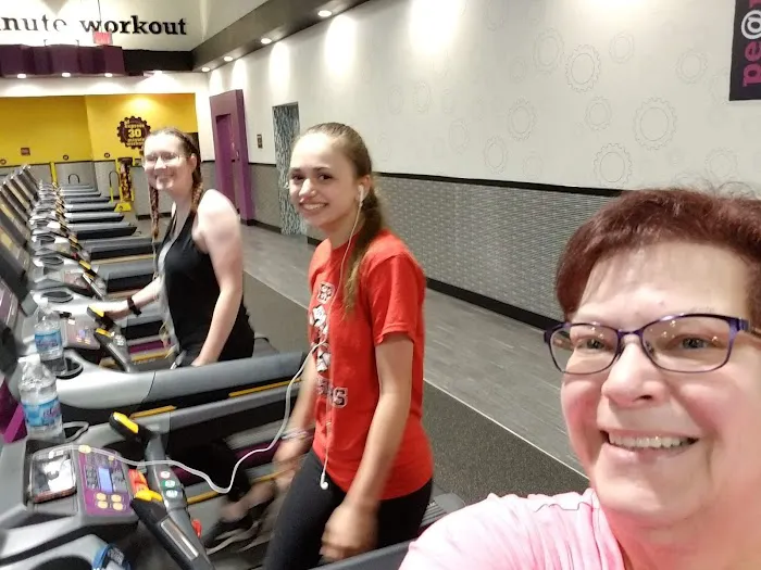 Planet Fitness Picture 8