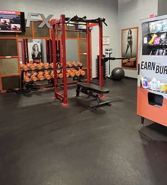 HOTWORX - Bettendorf, IA Picture 4