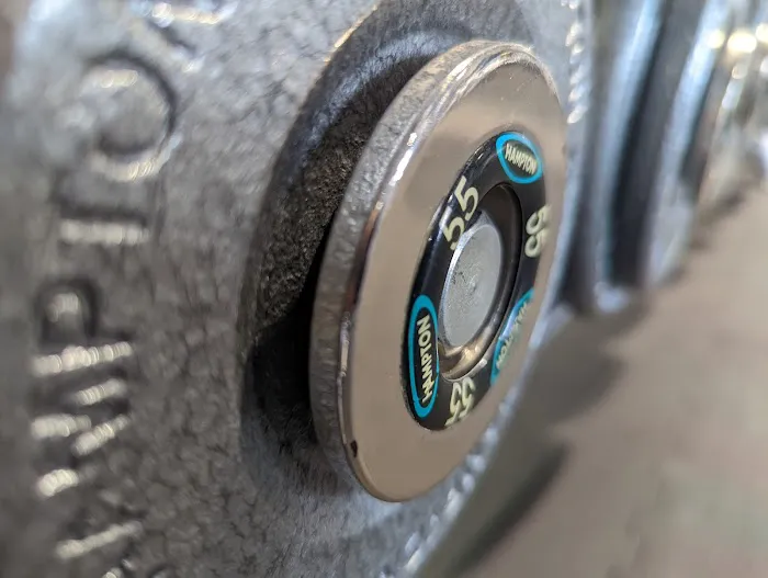 Top Shape Gym Picture 9