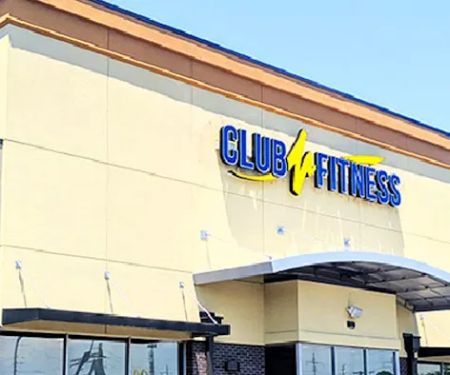 Club Fitness - Florissant