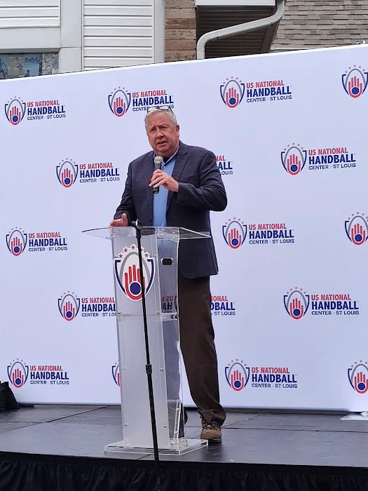 St. Louis Hinder Club at U.S. National Handball Center Picture 1