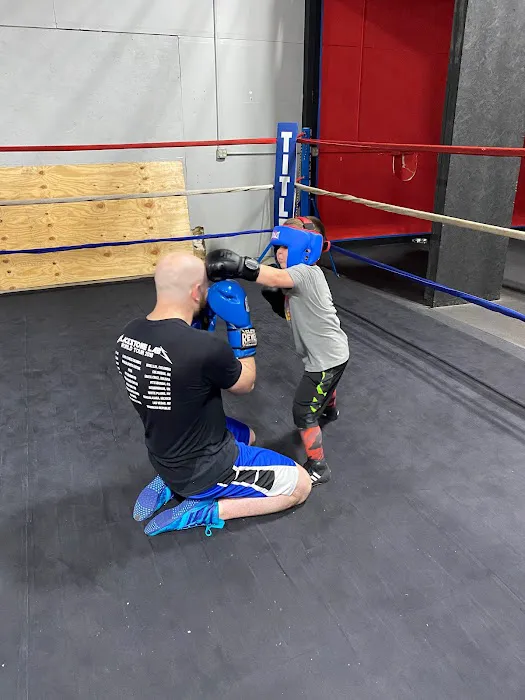 Lead Right Boxing Picture 10