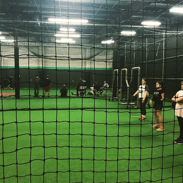 Acme Athletics Picture 8