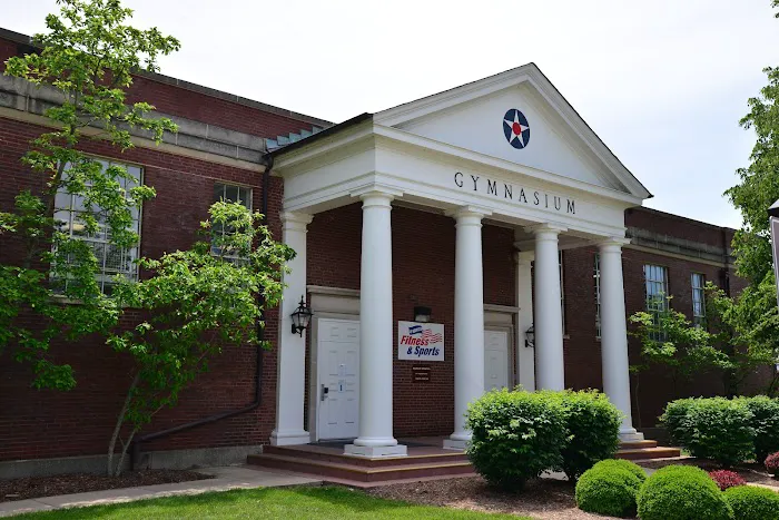 Warmer Fitness Center Picture 4