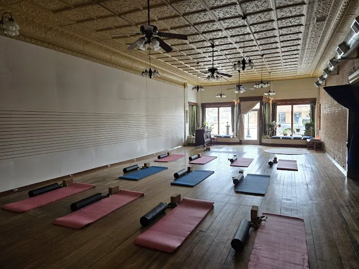 wildwood yoga Picture 1