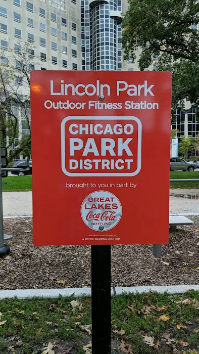 Lincoln Park Outdoor Fitness Station Picture 1