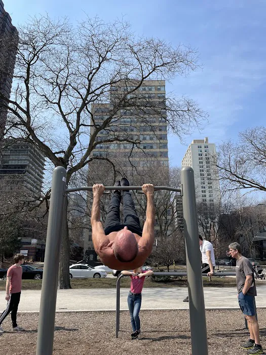 Outdoor Gym Park Picture 9