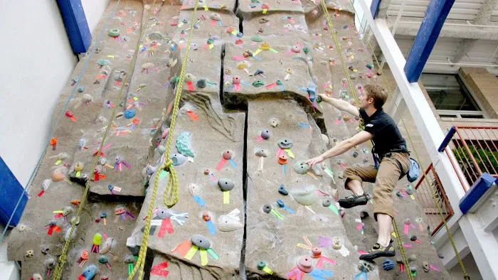 Lakeview Athletic Club Picture 1