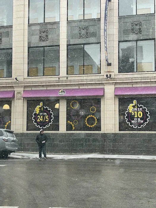 Planet Fitness Picture 8