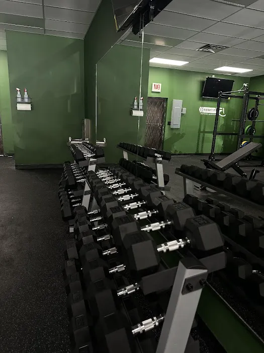 IR FITNESS TRAINING CENTER Picture 1