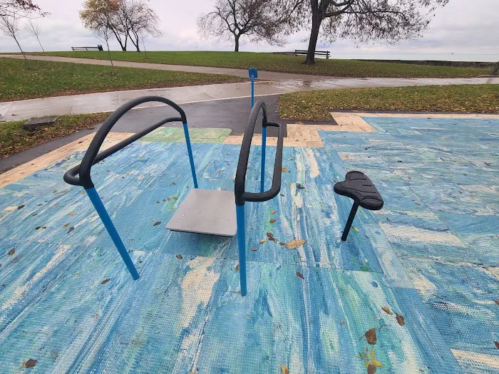 Outdoor Gym Picture 5