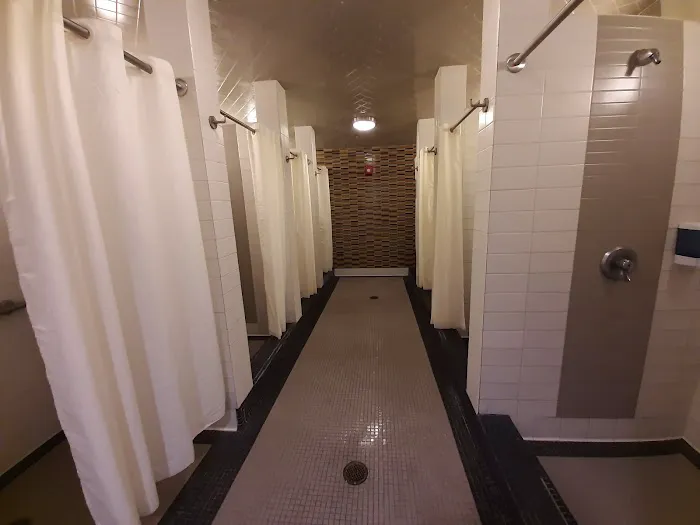 LA Fitness Picture 1