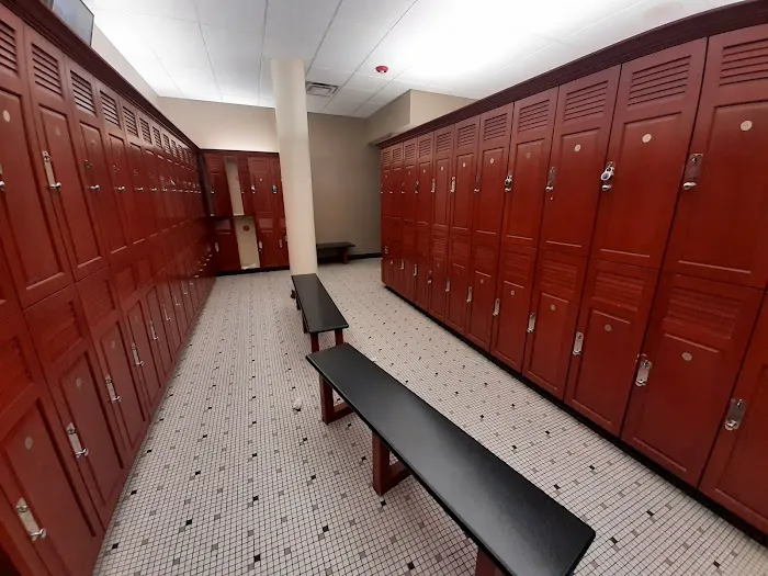 LA Fitness Picture 6