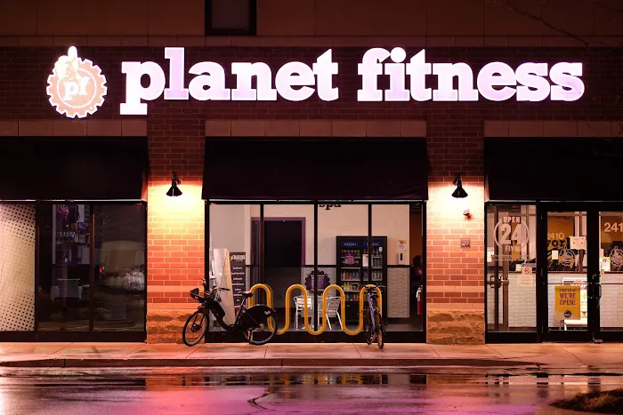 Planet Fitness Picture 3