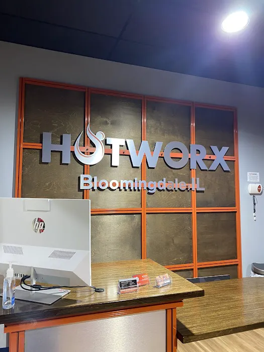 HOTWORX - Bloomingdale, IL Picture 2