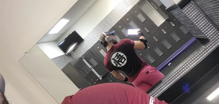 Planet Fitness Picture 1