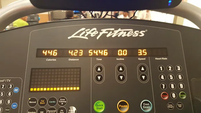 LA Fitness Picture 6