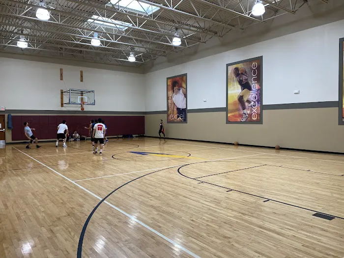 LA Fitness Picture 5