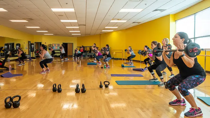 LIFECENTER Health & Fitness Club Picture 2