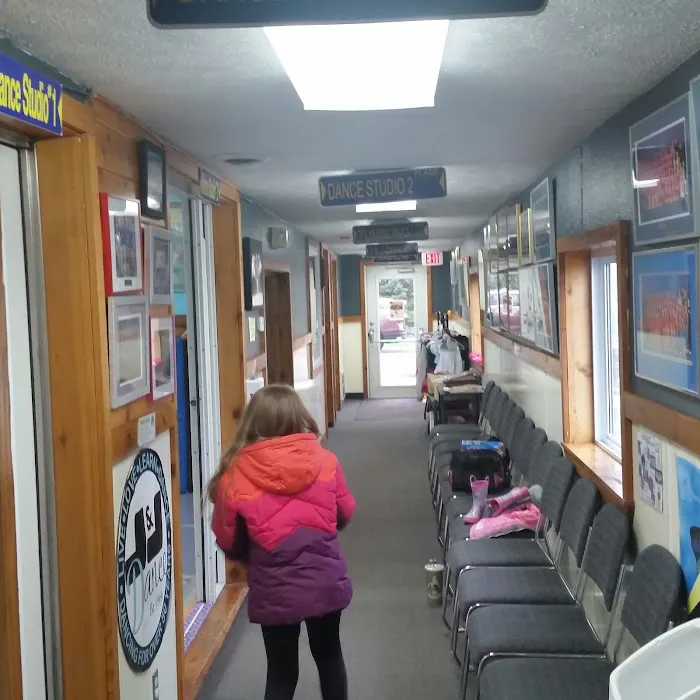 J & J Tumbling, Trampoline, and Dance. Picture 6