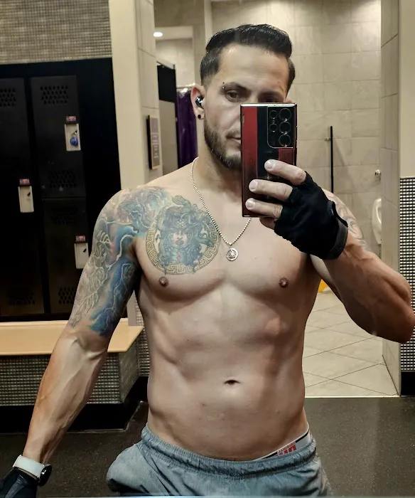 Planet Fitness Picture 10