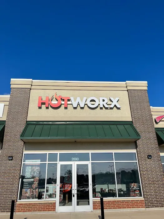 HOTWORX - Sycamore, IL - Dekalb Ave Picture 3