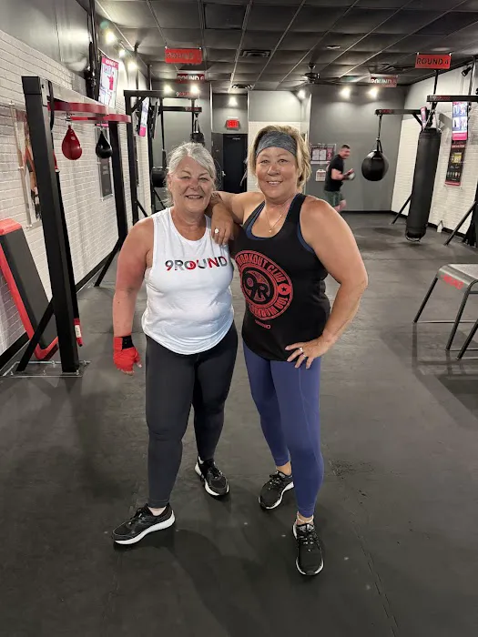 9Round Kickboxing Fitness Picture 3