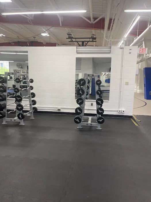 Rock Island Arsenal Fitness Center Picture 4