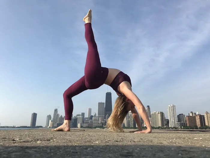 Beach Yoga Chicago Picture 2