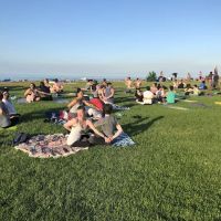 Beach Yoga Chicago ico