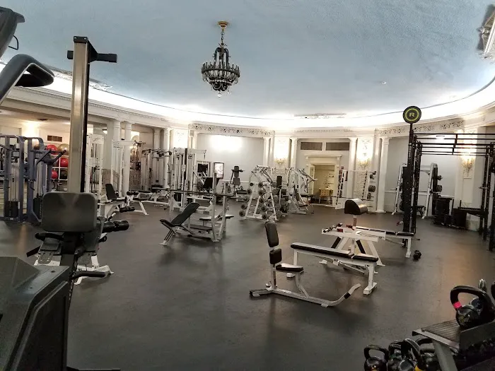 Edgewater Athletic Club Picture 2
