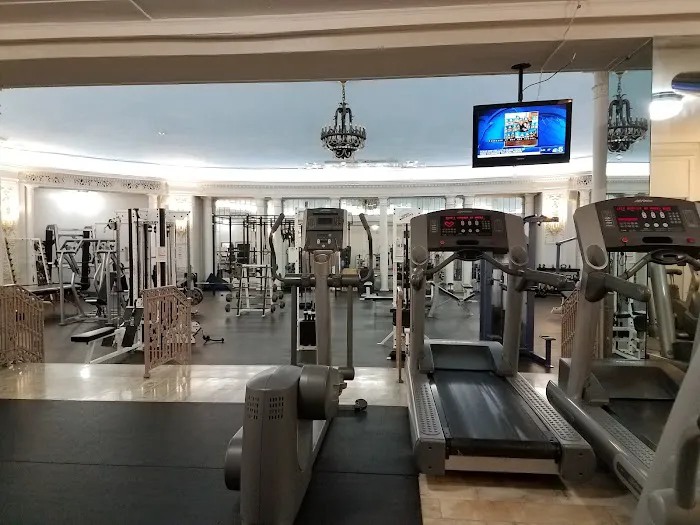 Edgewater Athletic Club Picture 3